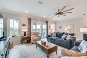Pensacola Golf Getaway with Pool and Beach Access!